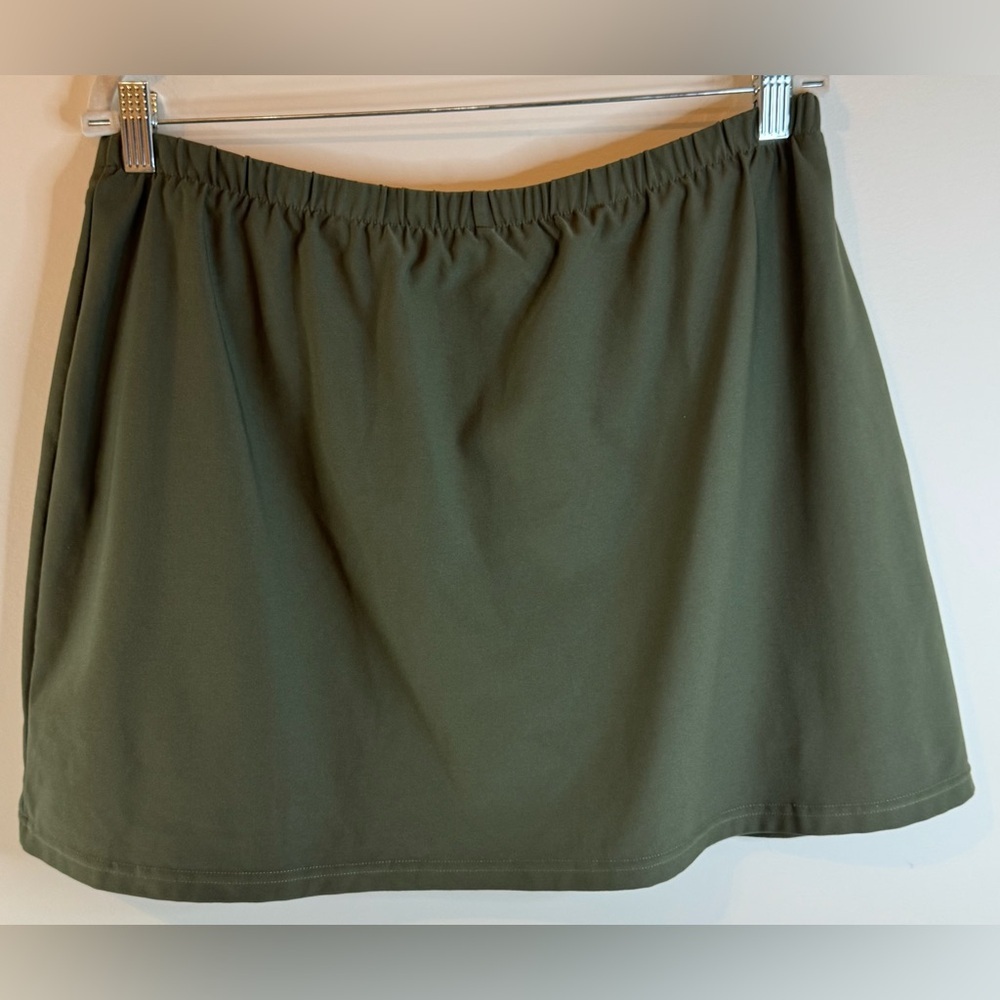 Nike Dri-Fit Olive Green Women's Sporty Skort Size XL (16-18) - Picture 3 of 8